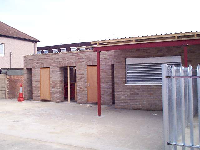 {short description of image}