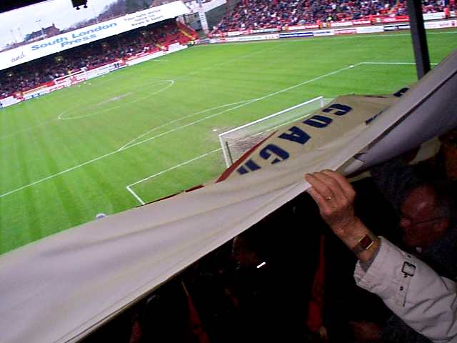 {short description of image}